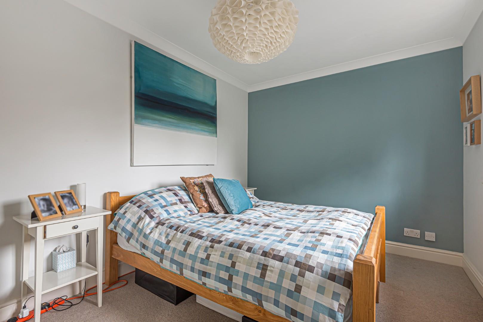 Cardwells Keep, Guildford Collins Guildford